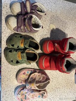 Zimní boty, pegres a jiné, bačkůrky vel 20