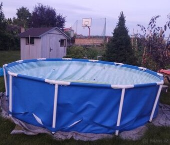 Nadzemní bazén - konstrukce