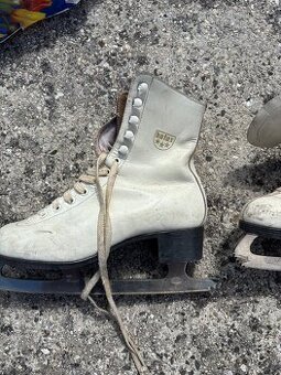 Dámské krasobrusle Botas – retro vel.39