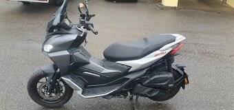 Aprilia sr gt 125 2023 10tkm