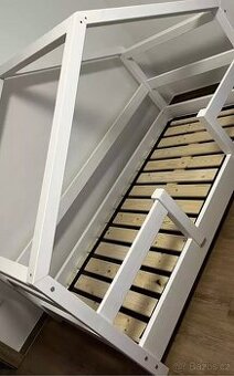 Domečková postel 140x200 cm