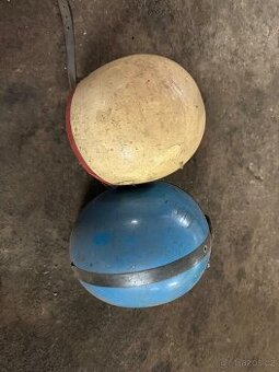 Kokoska přilba cena za 2ks