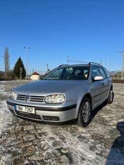 Volkswagen Golf IV - 1