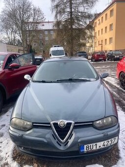 Alfa Romeo 156
