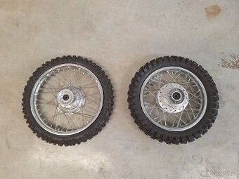 Kompletní kola na Honda CRF70F nebo CRF100F