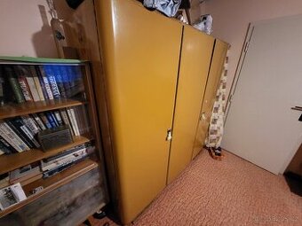 Velká retro skříň – rozměry 175x63x176 cm