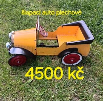 Retro ŽLUTÉ ŠLAPACÍ AUTO KOVOVÉ