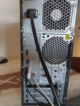 Lenovo thinkcentre E73, 4gb ddr3, 500gb disk, i3-4170 (2)