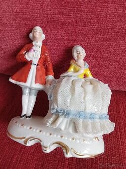 Porcelánová soška