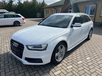 Audi A4 Avant 3.0TDI QUATTRO S-Line NAVI ALCANTARA TAŽNÉ