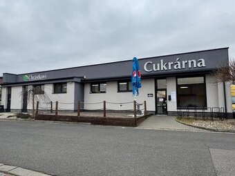 CUKRÁŘKA/CUKRÁŘ