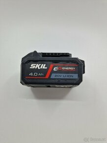 Zánovní akumulátor (baterie) Skil 20V / 4.0Ah
