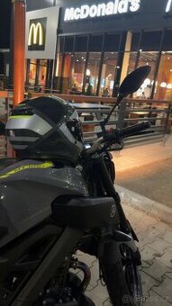 YAMAHA MT125 125ccm