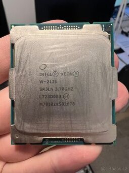 Intel Xeon W-2135 + chladič