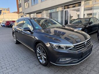 VW Passat B8 2.0 TDI 147kW DSG Tažné Panorama Kamera 360°