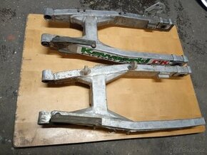 Kawasaki KX: Kyvky