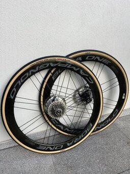 Campagnolo Bora One 50 | Vittoria Corsa Pro 28c | Ultegra