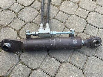Hydraulický 3. bod kat.1