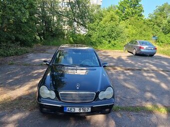 C200 W203