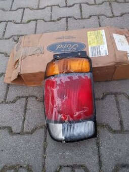 Ford Explorer LZ světlo
