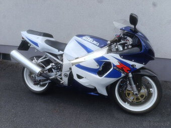 SUZUKI GSX-R 750