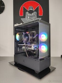 i7 6700K, RX 5700 XT, 16GB DDR4 3200MHz, 1TB NVMe