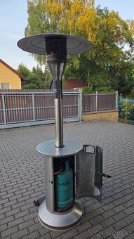 Zahradní plynový ohřívač