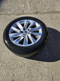 ALU KOLA s pneu DUNLOP Superb