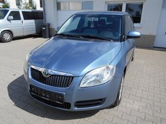 ŠKODA FABIA 2 1.4 16V 63KW R.2009 SERVISNÍ KNÍŽKA