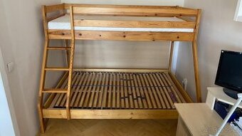 Dvoupatrová postel