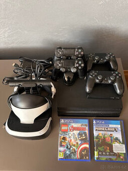 PS4 Pro 1TB + 4 ovladače + VR