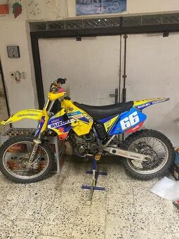 Suzuki rm 250