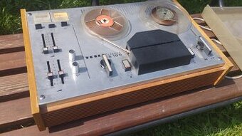 Tesla B100 magnetofon, kotoučák