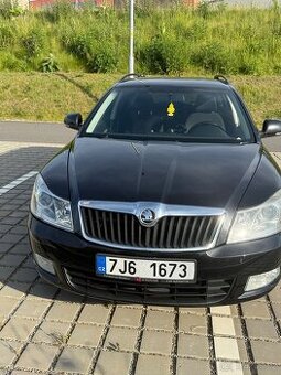 Škoda oktavia 1:6 77kw 2009 rok ma najeto 220000
