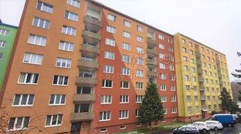 Prodej bytu OV 2+1 školní pěšina Chomutov V základu Prosím R
