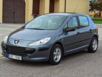 PEUGEOT 307 1.4 benzín 65KW .. pouze 155.477 Km .. PĚKNÝ