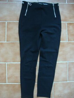 kalhoty Zara vel.L N.O.V.É