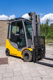 Vysokozdvižný vozík Jungheinrich TFG 320s (VV0098)