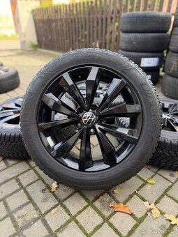 ORIGINÁL Alu Volkswagen MAYFIELD R17, 5x112 - ZIMNÍ, TOP