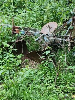 SOUBOR NÁŘADÍ ZA TRAKTOR z ceny nové za třetinu