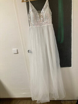 svatební šaty vel 36 a 38
