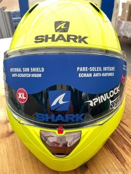 Helma Shark EVO-ONE2 HI-VISIBILITY