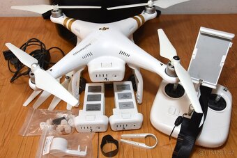 Dron DJI Phantom 3 SE + příslušenství