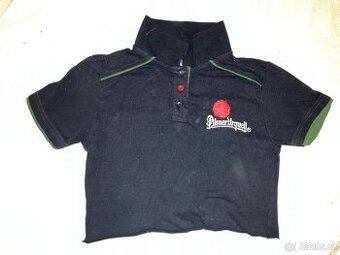 Triko s nápisem ,,Pilsner Urquell”