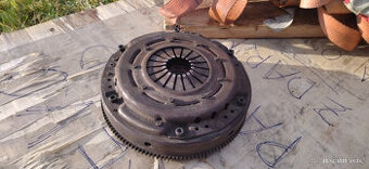 kompletni spojka volvo 740/940 D24tic