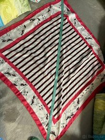 Šátek s jednorožci