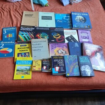 mix knihy a skripta VŠE mikroekonomie, makroekonomie