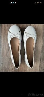 Bílé balerínky Anna Field vel 40