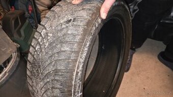 Bridgestone zimni 205/50/r17