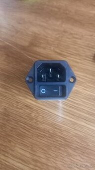 Síťový napájecí modul